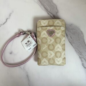 NIB Coach Light Kahki Heart Wirstlet